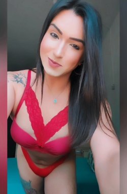 Jessika Ferrari - Acompanhante Travesti / Transex em Virtual