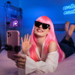 Acompanhantes Trans Virtuais: prazer, conexão e segurança sem sair de casa
